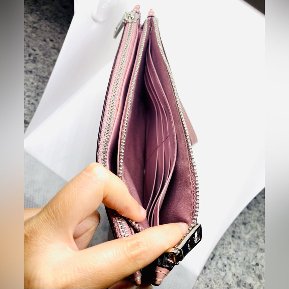 Authentic Coach Double-Zip Wristlet in Blossom Pink - Picture 7 of 9